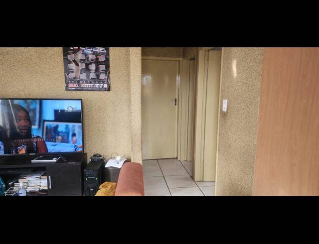 2 BEDROOM HOUSE FOR SALE IN BIRCH ACRES